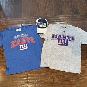 Bundle of New York Giants Men’s  Blue and Gray T-Shirts